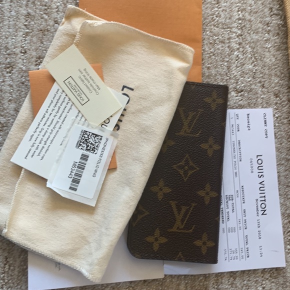 Louis Vuitton Montsouris Monogram Backpack Travel Set - Picture 11 of 16